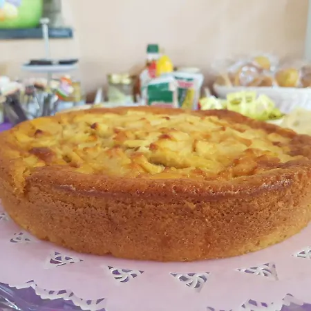 Alojamento de Acomodação e Pequeno-almoço Ghiro Ghiotto Pietra Ligure